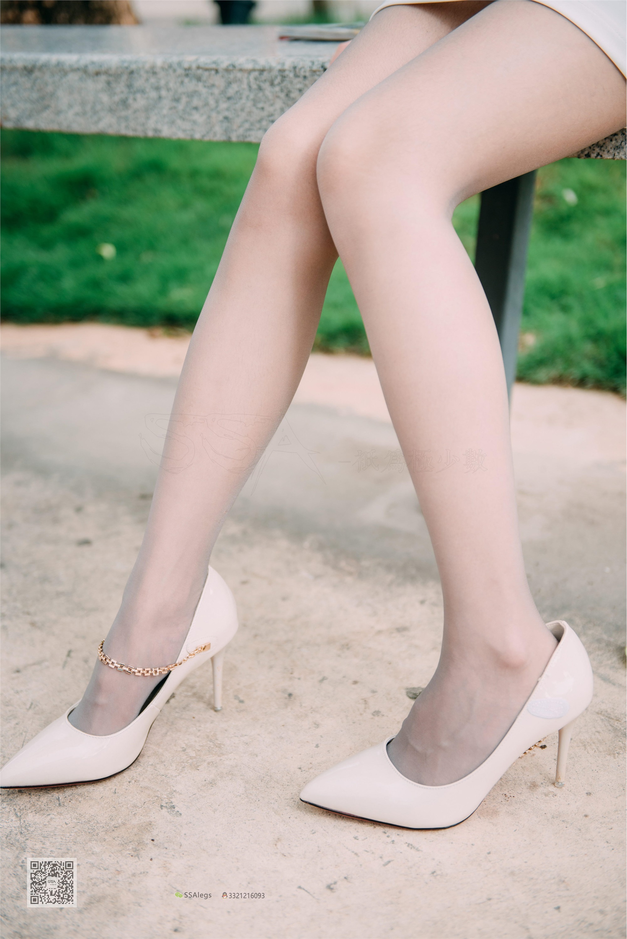 SSA丝社 NO.007 nono 街拍灰丝特辑